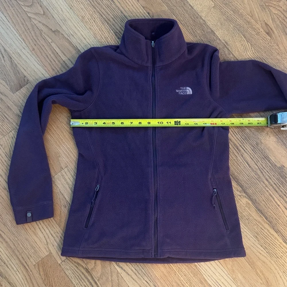 The North Face Deep Purple Fleece Jacket Size: Small - Picture 3 of 6